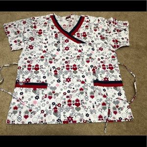 EUC Size L Sherly Scrub top